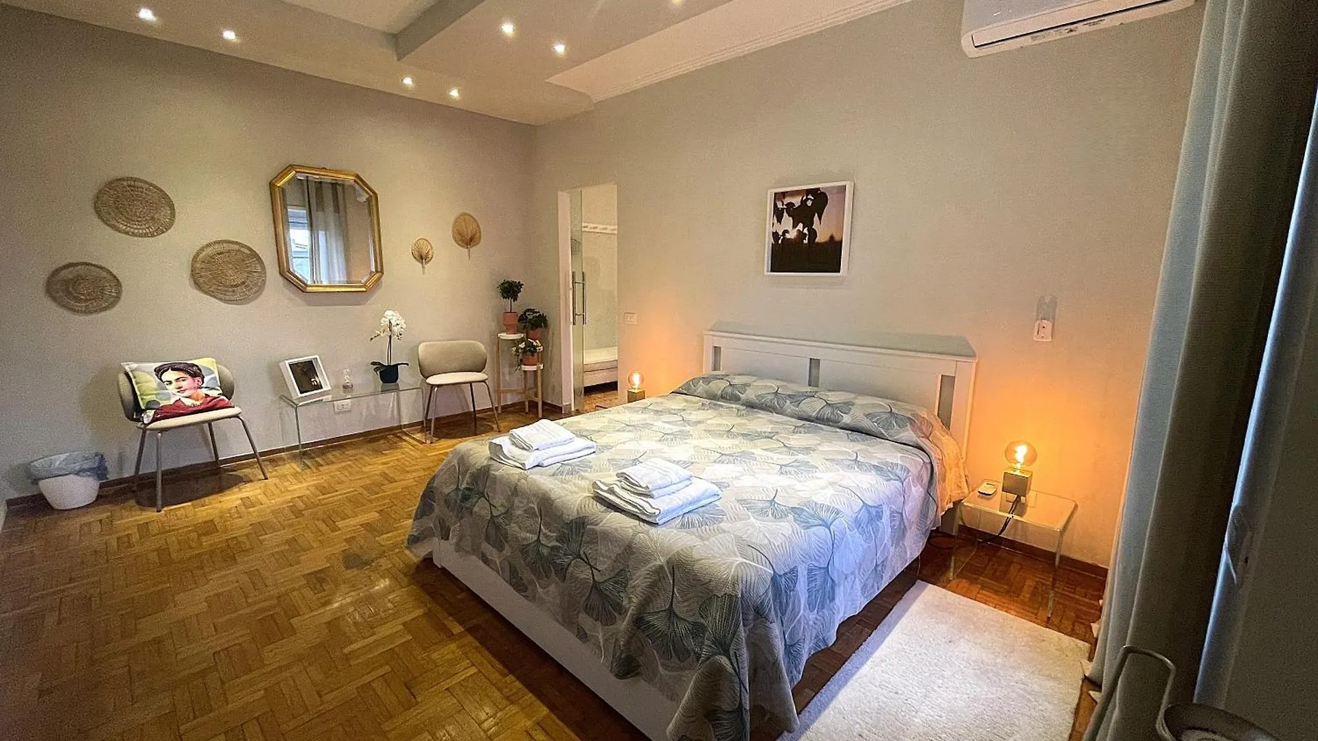 Apartmán La Casa Libre Metro A Colli Albani 350 M Řím