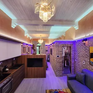 The Imperial E The Bricks Apartment