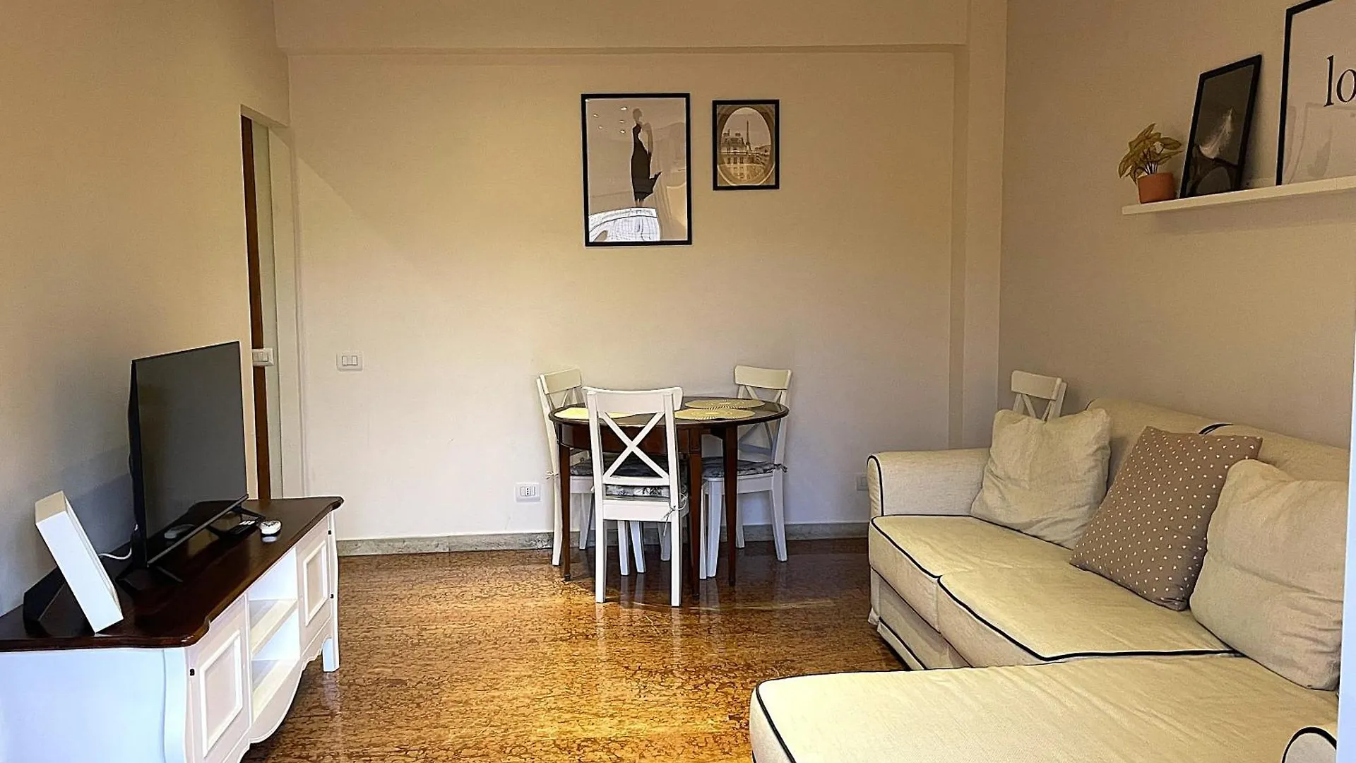 La Casa Libre Metro A Colli Albani 350 M Apartment Rome