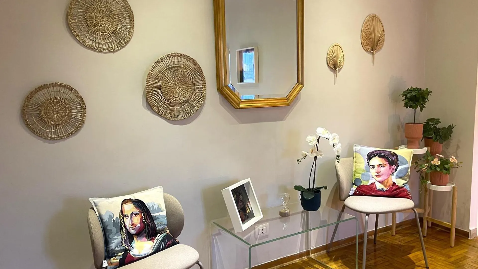 La Casa Libre Metro A Colli Albani 350 M Apartment Rome